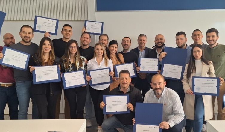 Estudiantes del MBA de la Universidad Javeriana de Bogotá visitan la Universidad Loyola